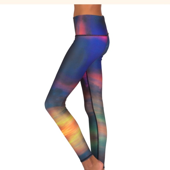 Sunset Originals Teeki Hot Pants XS - Picture 3 of 4